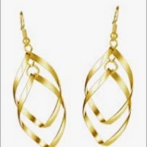 Women’s Earrings